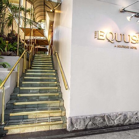 Equus Hotel Honolulu Exterior photo