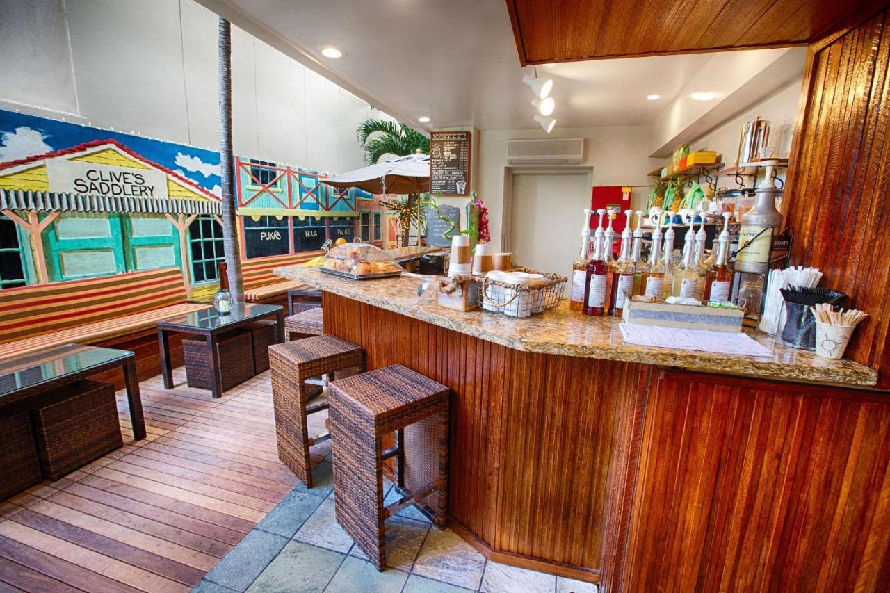 Equus Hotel Honolulu Exterior photo